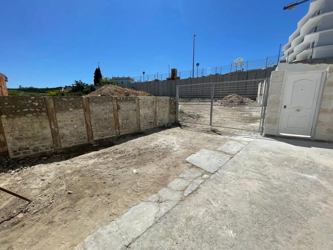 Terreno en venta en Coin, Malaga photo 2