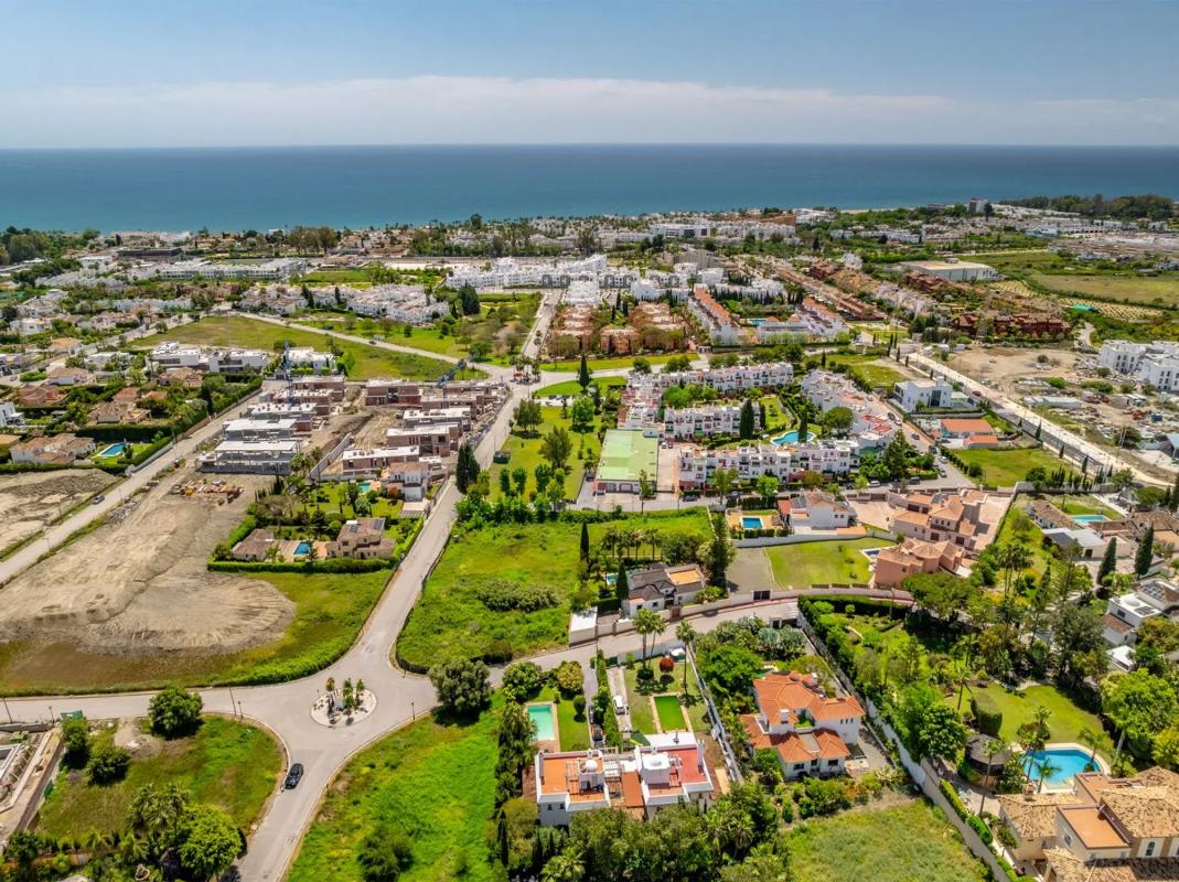 Land for sale in Estepona, Malaga photo 4