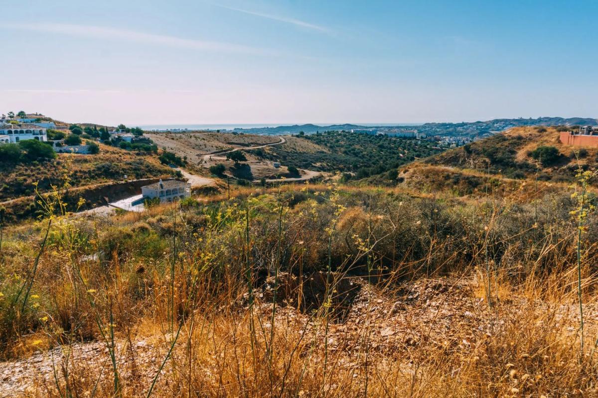 Terreno en venta en Mijas, Malaga photo 1