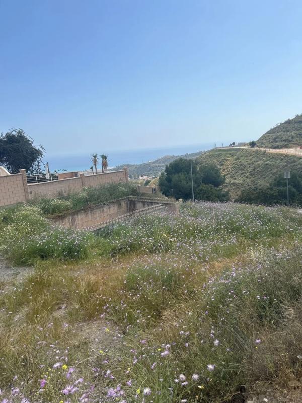 Terreno en venta en Rincón de la Victoria, Malaga photo 1