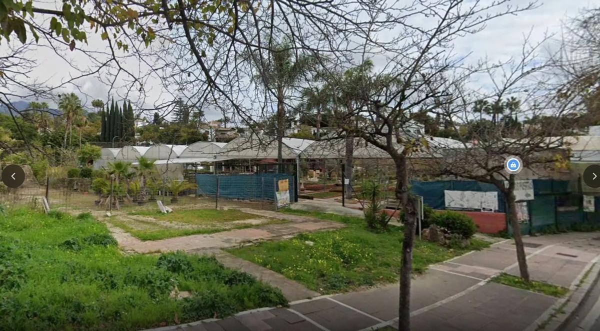 Terreno en venta en Marbella, Malaga photo 1