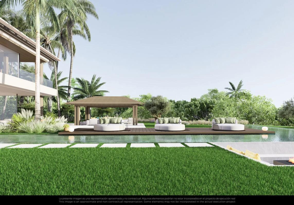 Terreno en venta en Benahavís, Malaga photo 1