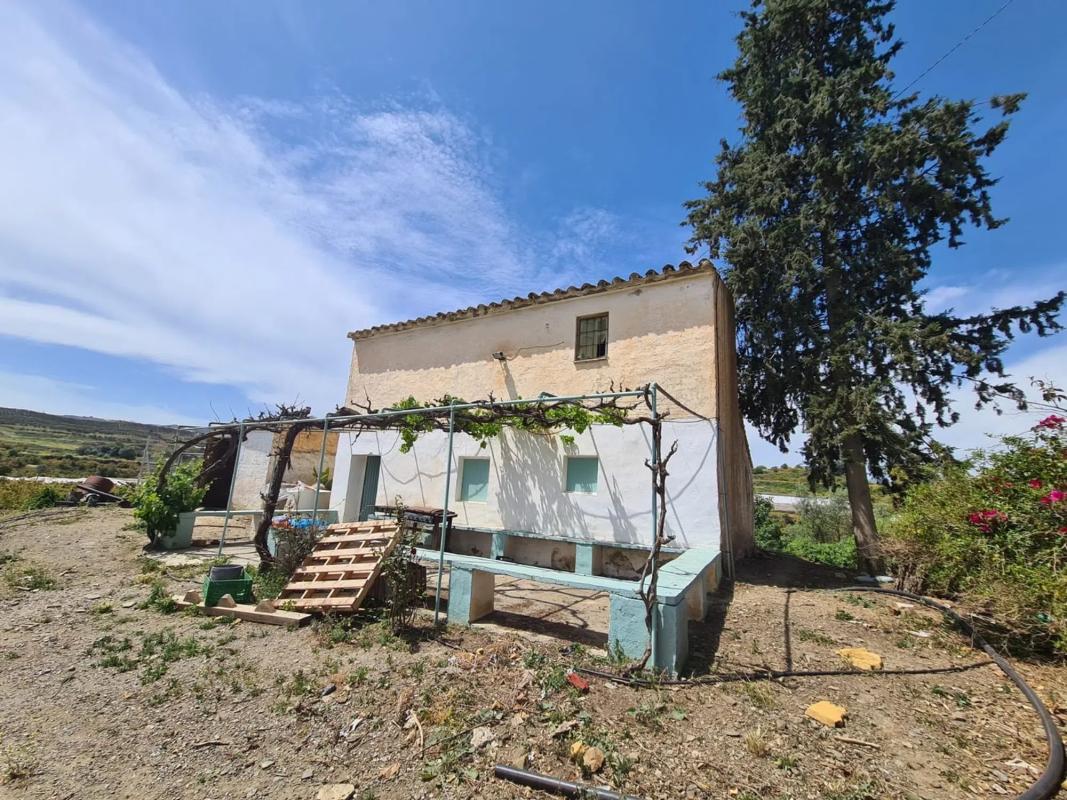 Terreno en venta en Vélez-Malaga, Malaga photo 4