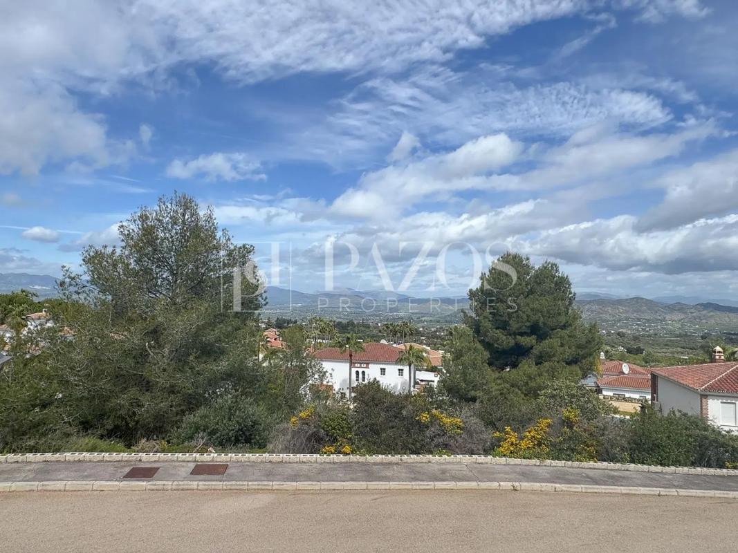 Terreno en venta en Alhaurín el Grande, Malaga photo 4