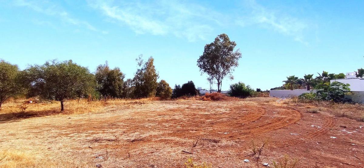 Terreno en venta en Benahavís, Malaga photo 2