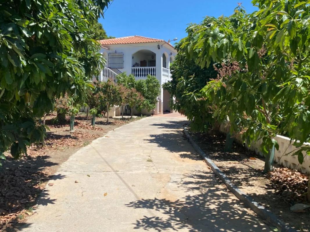 Terreno en venta en Viñuela, Malaga photo 2