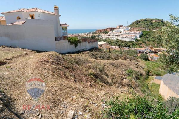 Terreno en calle Hortensia photo 4