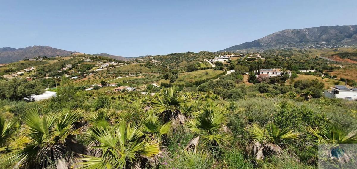Terreno en venta en Mijas, Malaga photo 3