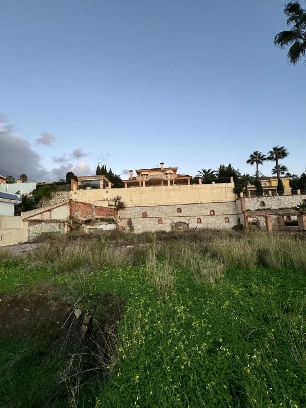 Terreno en venta en Benalmádena, Malaga photo 1