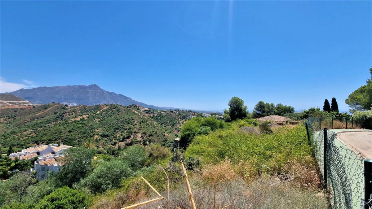 Terreno en venta en Benahavís, Malaga photo 4