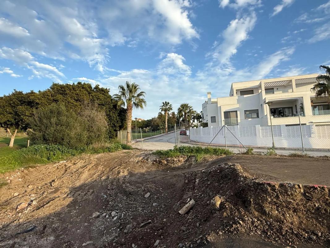 Terreno en venta en Caleta de Velez, Malaga photo 3