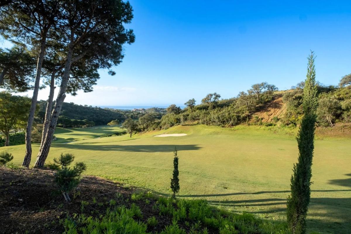 Terreno en venta en Marbella, Malaga photo 3