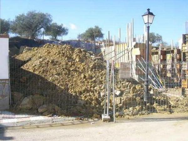 Terreno en calle Sierra del Jobo photo 1