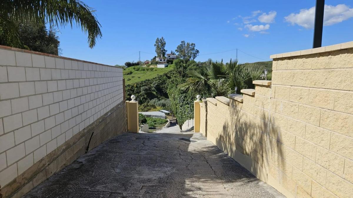 Terreno en venta en Mijas, Malaga photo 4