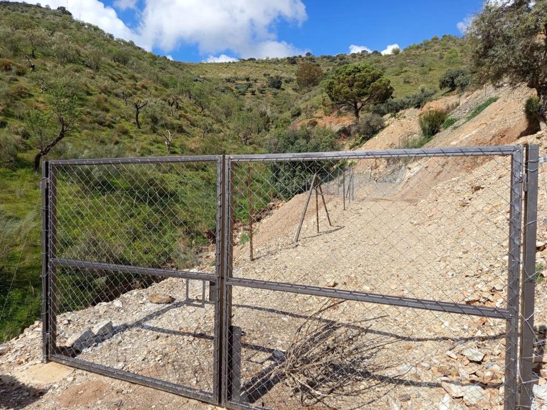Terreno en venta en Colmenar, Malaga photo 4