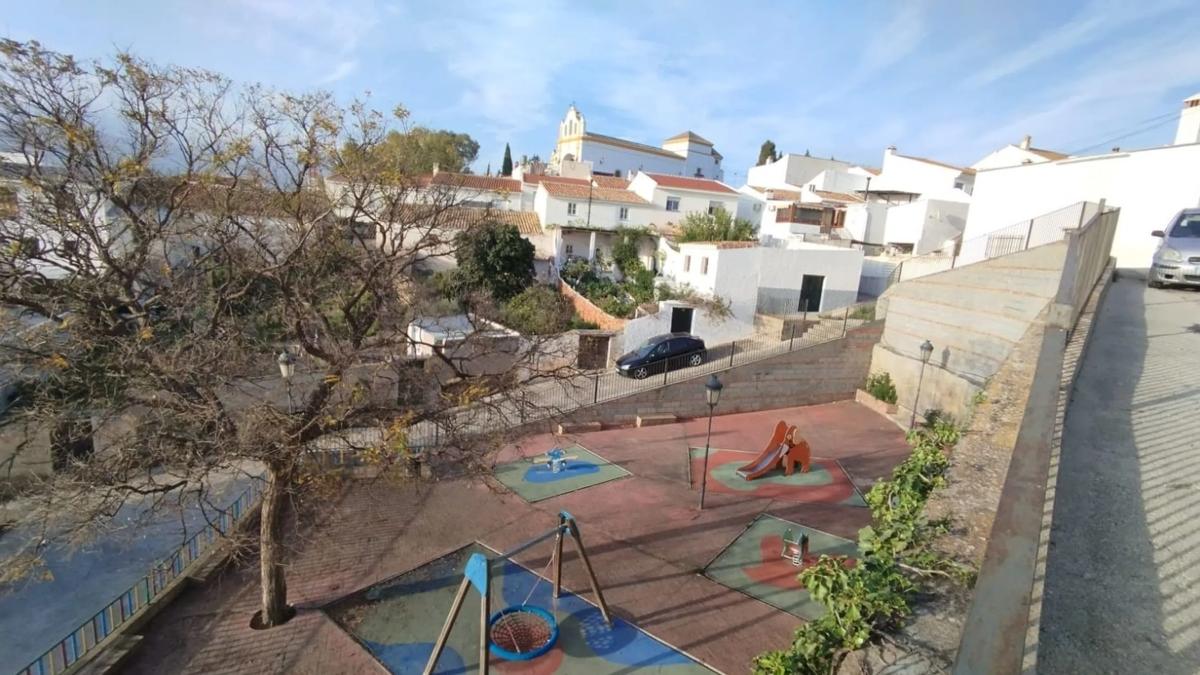 Terreno en venta en Colmenar, Malaga photo 4