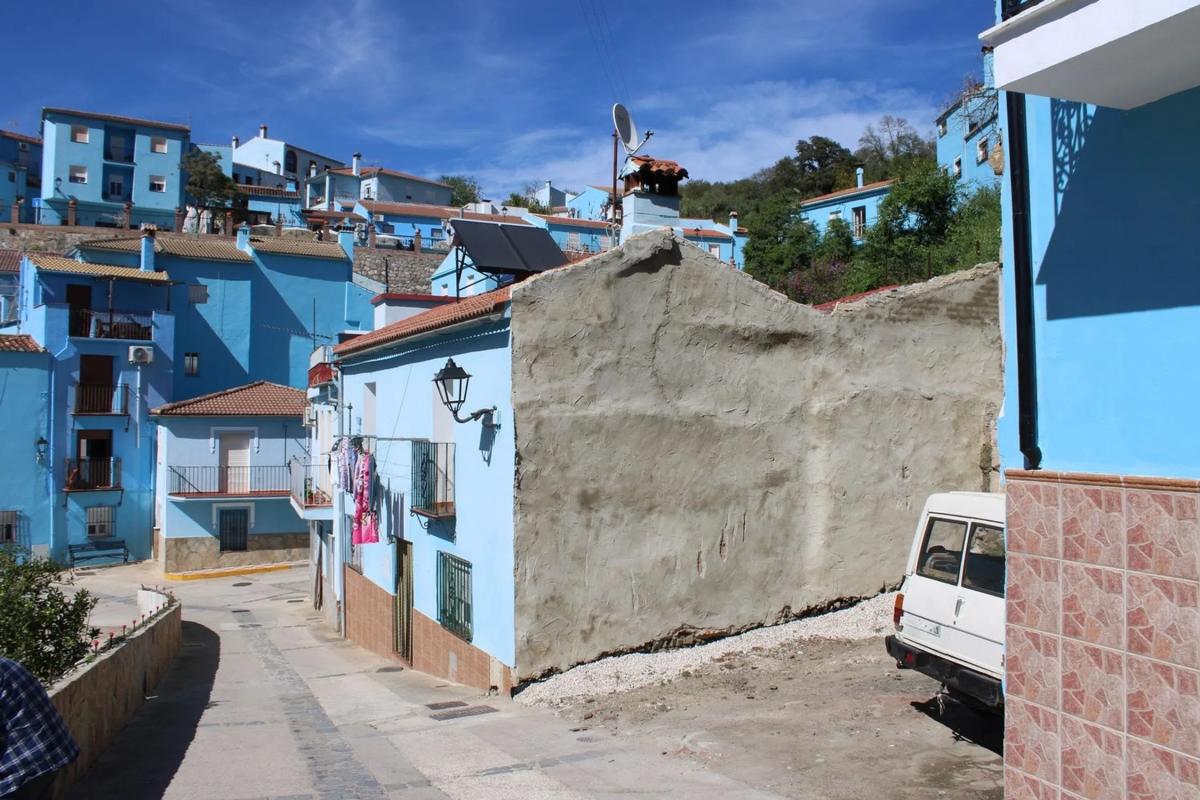 Terreno en venta en Juzcar, Malaga photo 2