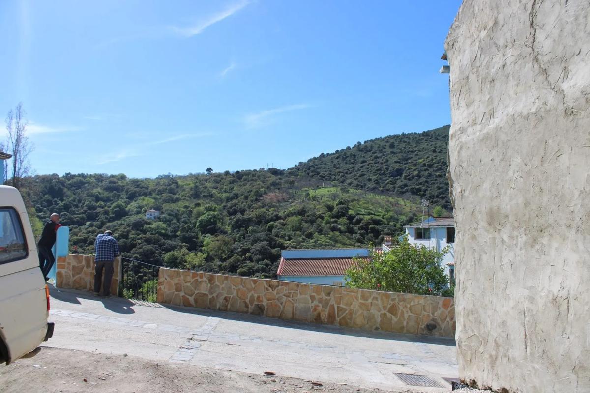 Terreno en venta en Juzcar, Malaga photo 4