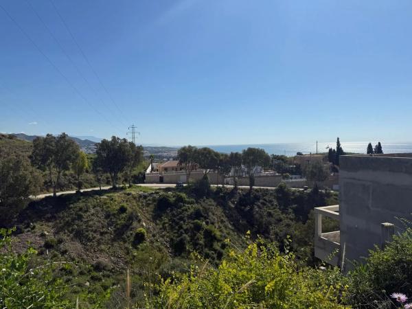 Terreno en calle Melilla, 21 photo 1