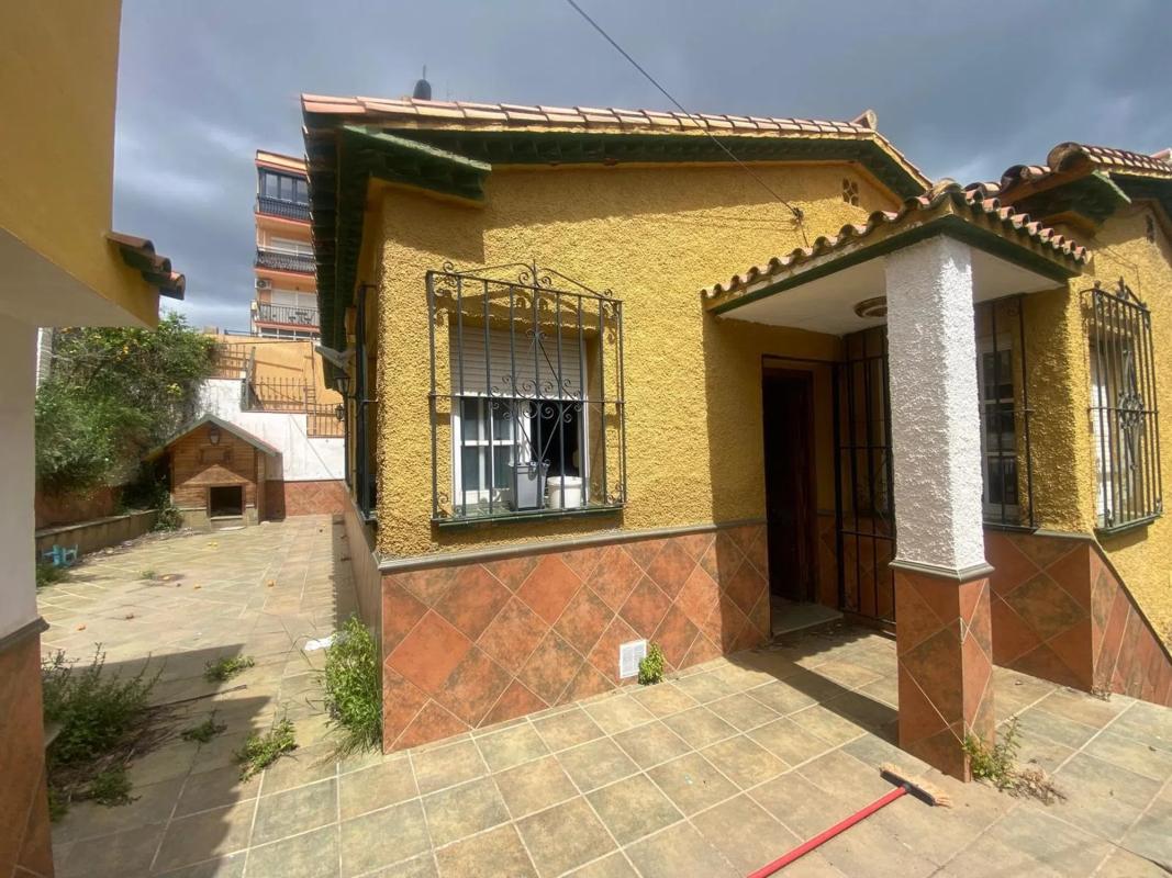 Działka na sprzedaż w Torremolinos, Malaga photo 2