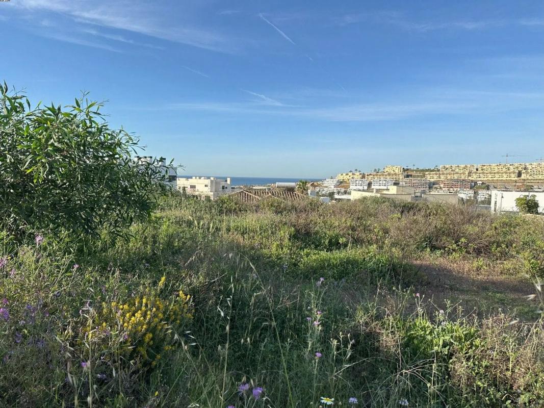 Terreno en venta en Mijas, Malaga photo 3