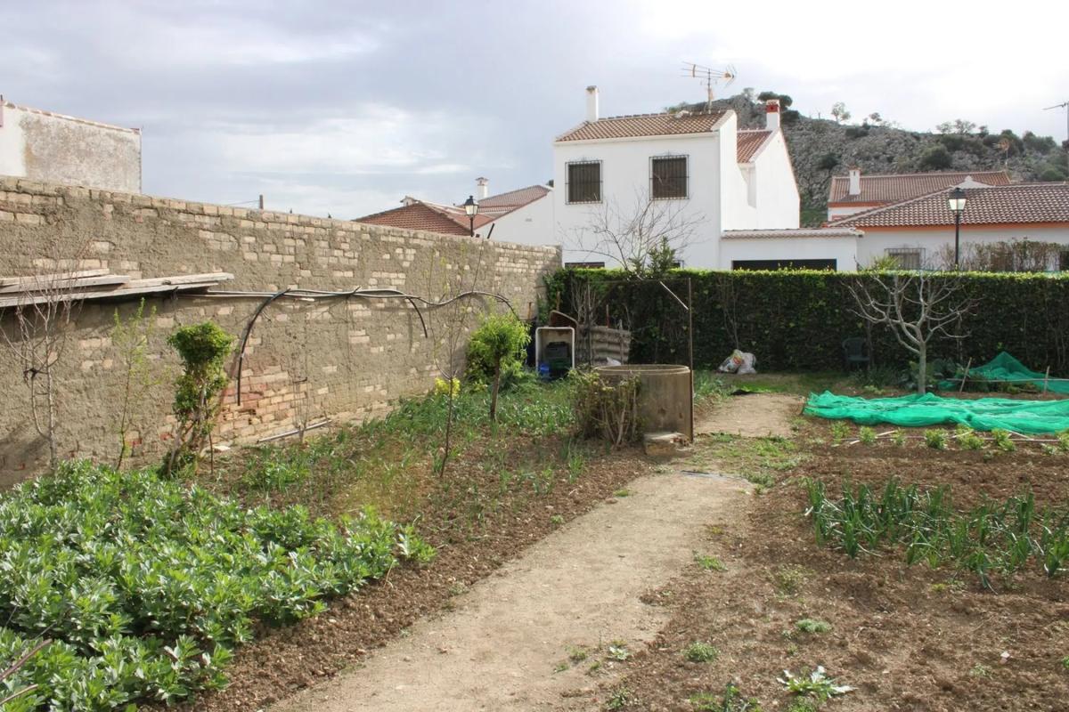 Terreno en venta en Cuevas del Becerro, Malaga photo 5
