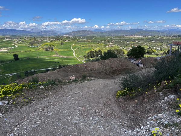 Terreno en calle Yunquera, 83 photo 3