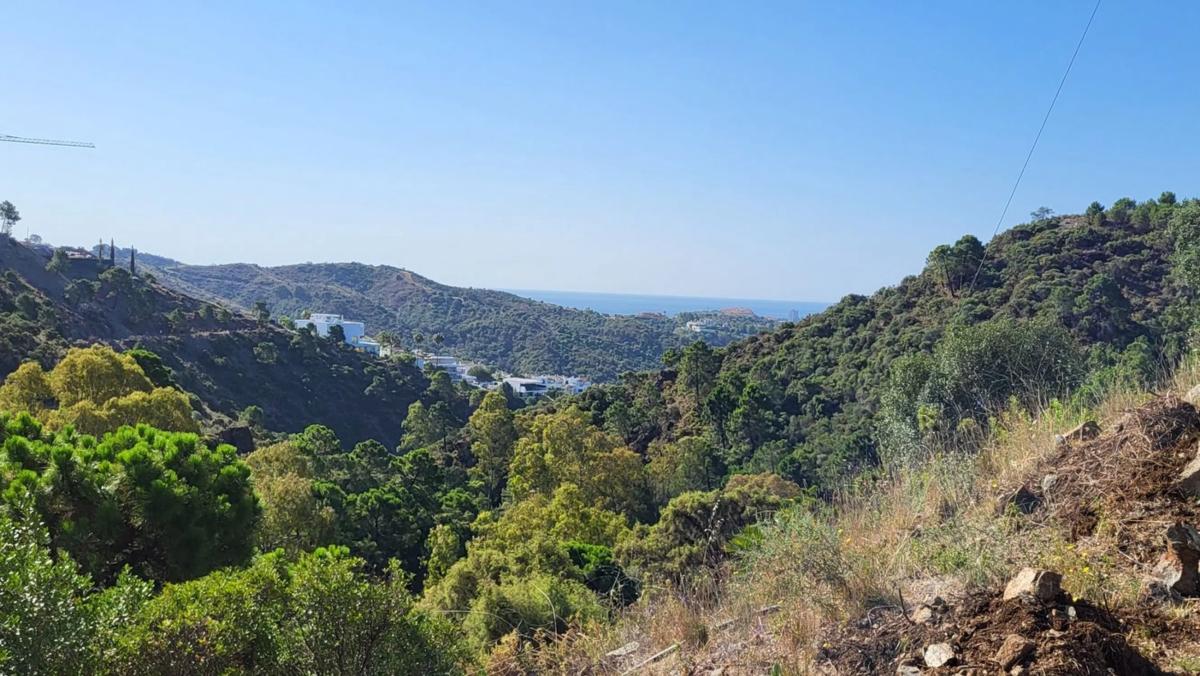 Terreno en venta en Benahavís, Malaga photo 5