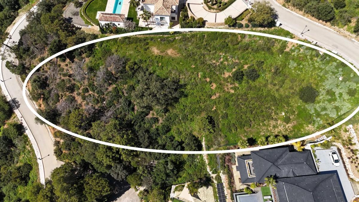 Terreno en venta en Benahavís, Malaga photo 5