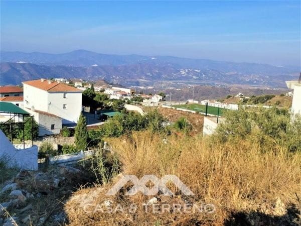 Terreno en Canillas de Aceituno photo 1