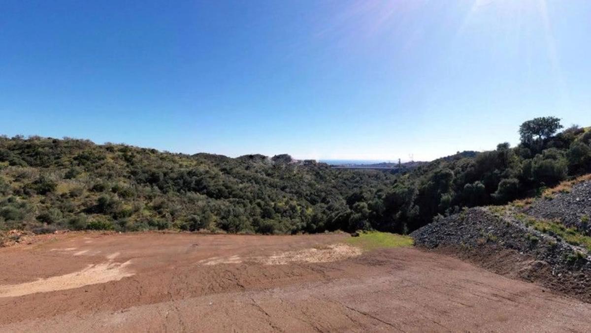 Terreno en venta en Benahavís, Malaga photo 5
