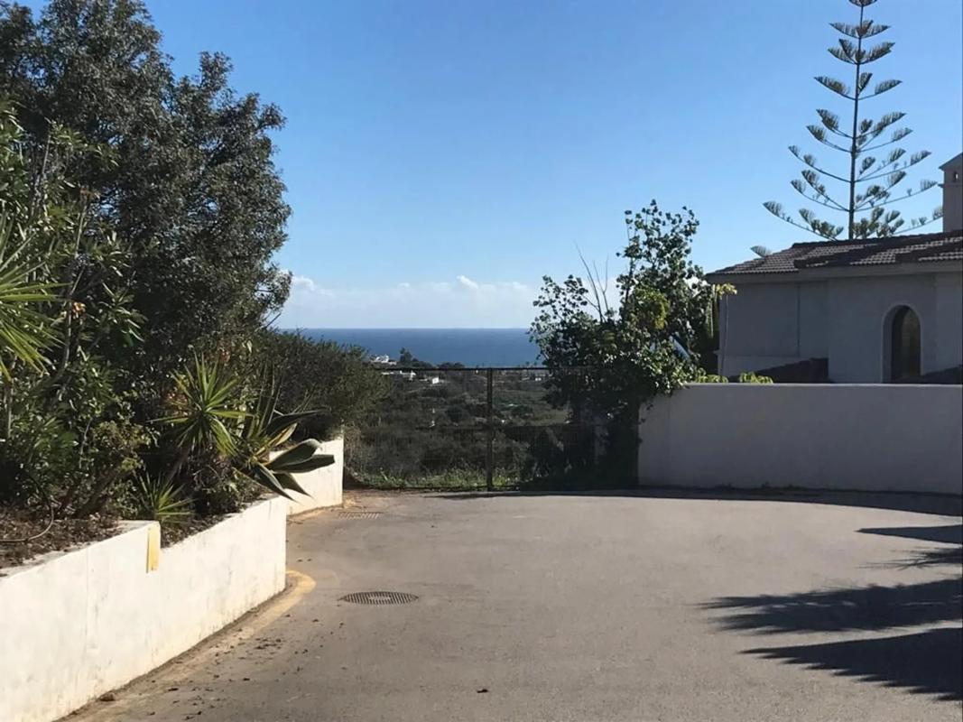 Działka na sprzedaż w Estepona, Malaga photo 5