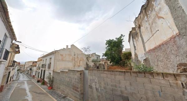 Terreno en calle Arroyo photo 1