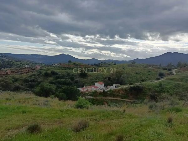 Terreno en Urbanización Pueblo Valtocado photo 3