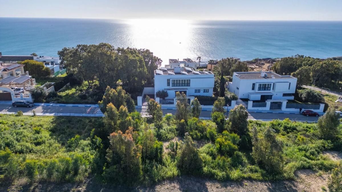 Terreno en venta en Manilva, Malaga photo 2