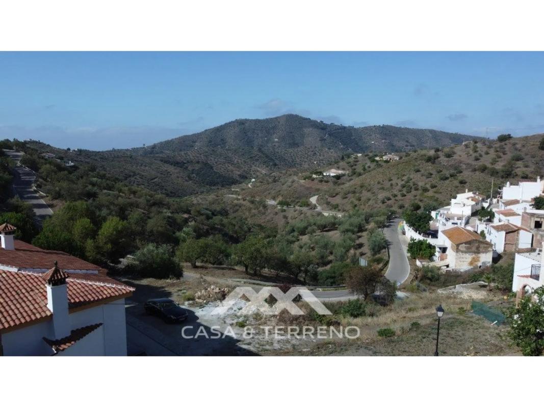 Terreno en venta en Arenas, Malaga photo 2