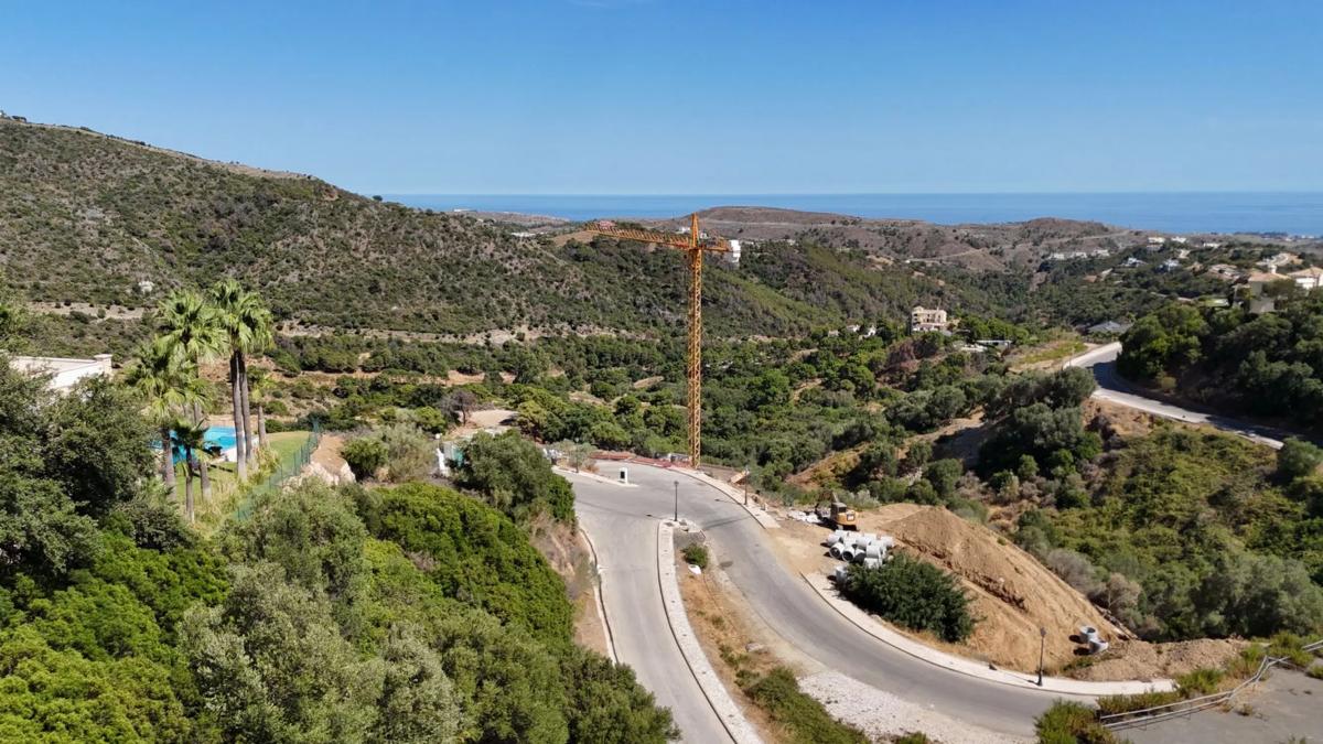 Terreno en venta en Benahavís, Malaga photo 4