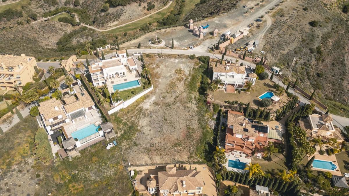 Land for sale in Benahavís, Malaga photo 4