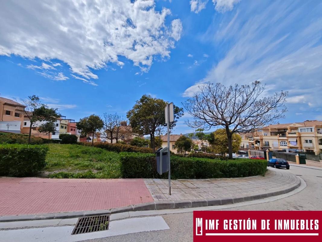 Terreno en venta en Vélez-Malaga, Malaga photo 2