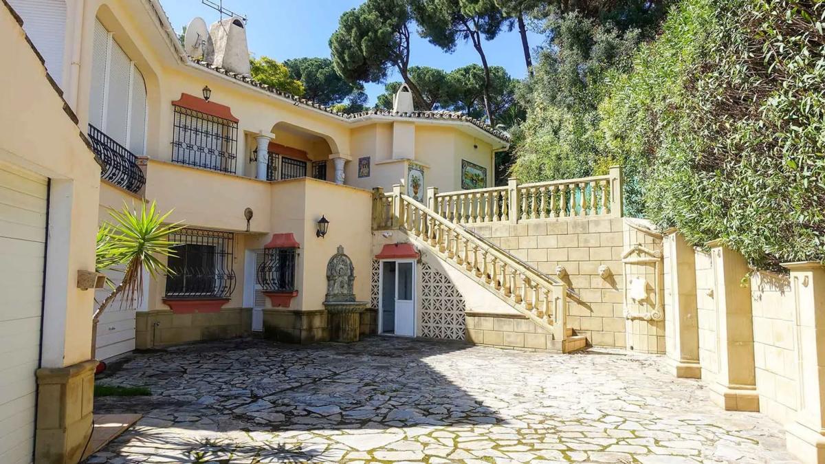 Land for sale in Marbella, Malaga photo 4