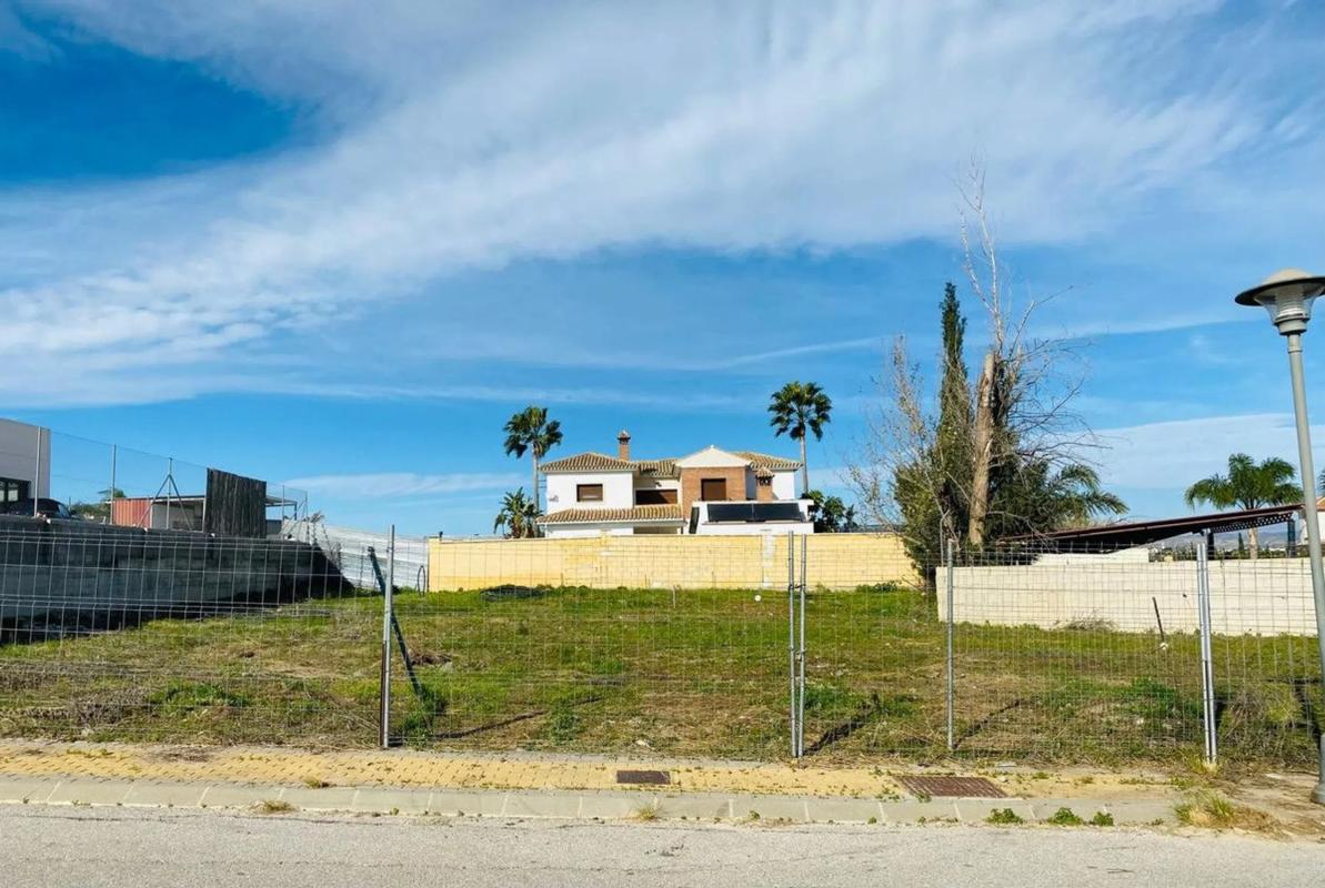 Terreno en venta en Alhaurín el Grande, Malaga photo 4