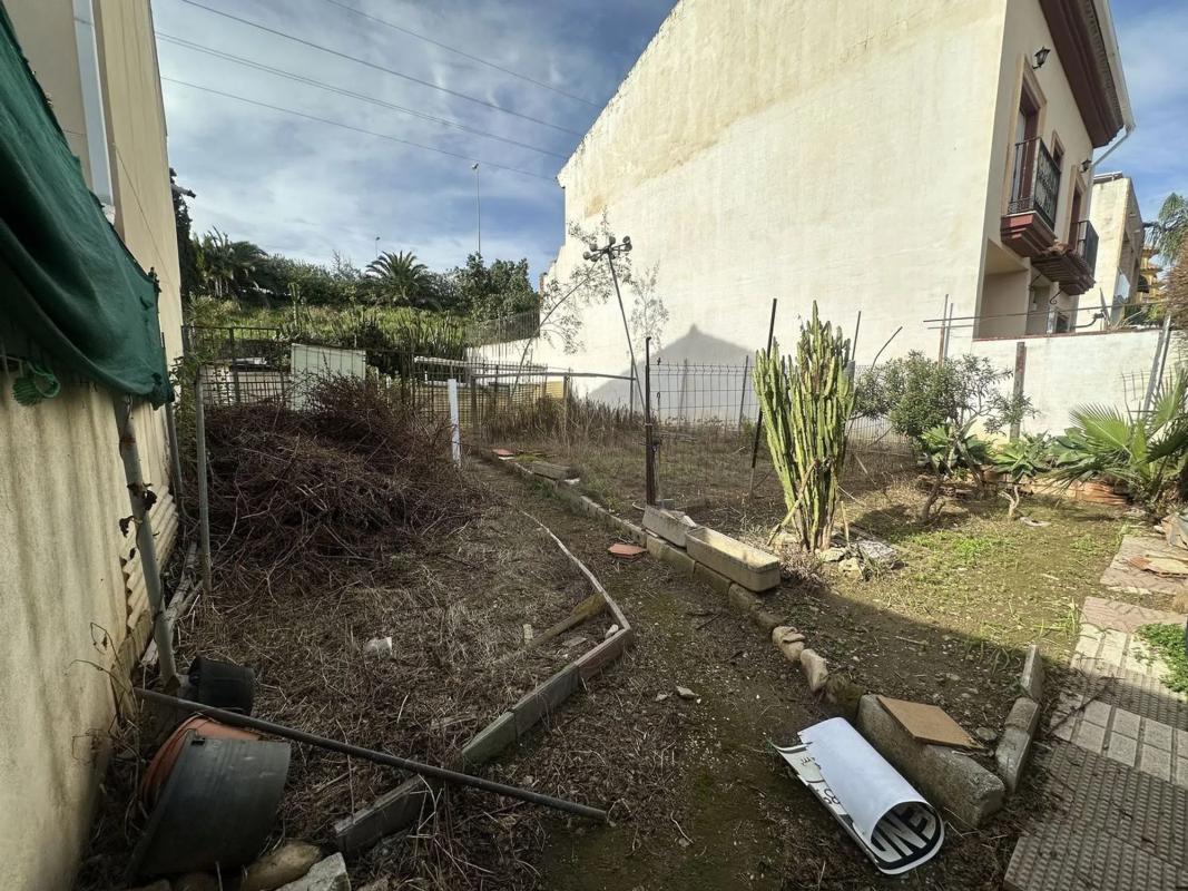 Terreno en venta en Fuengirola, Malaga photo 2