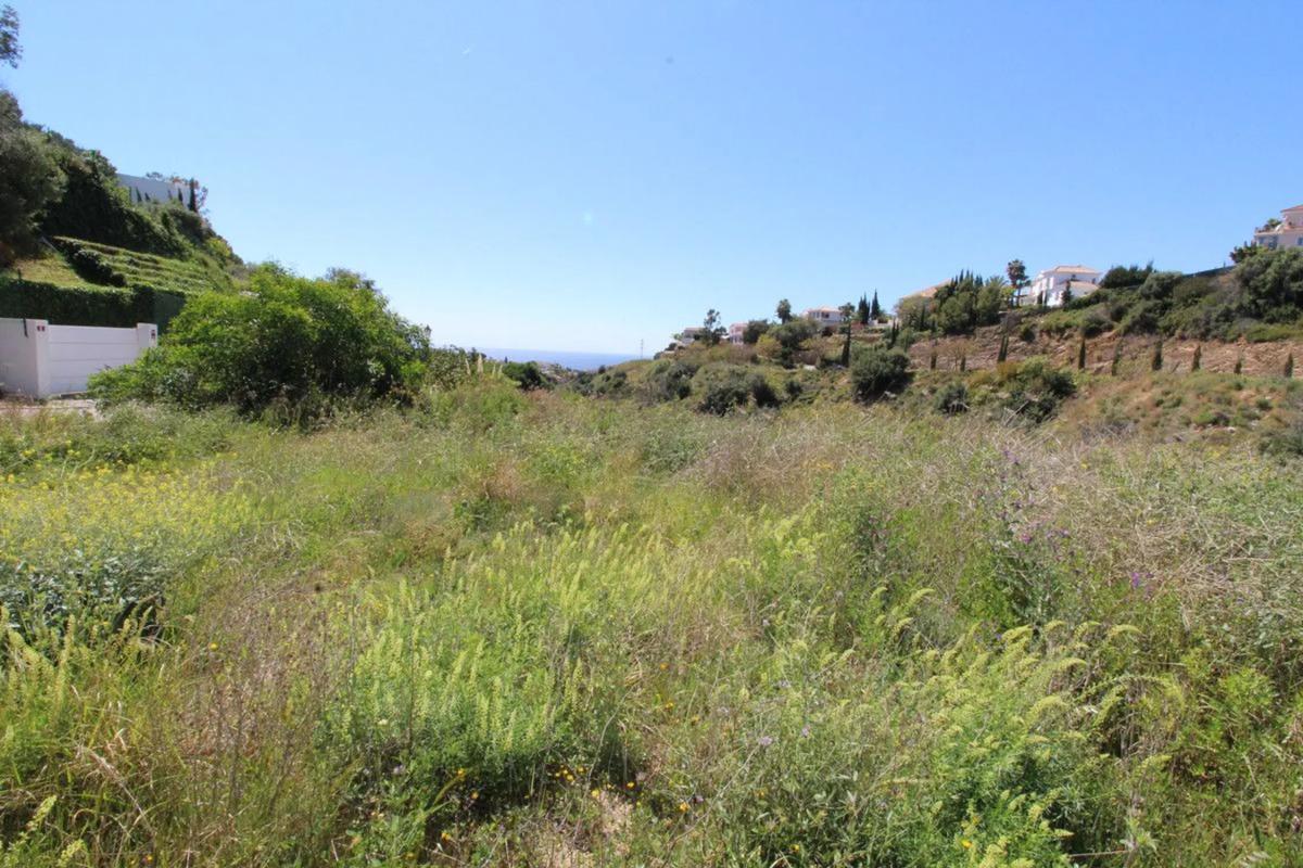 Terreno en venta en Marbella, Malaga photo 4