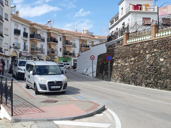Terreno en calle Almedina, 2 thumbnail 2
