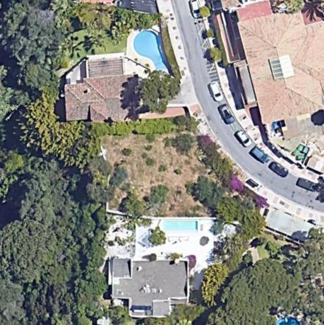 Terreno en avenida Alpandeire, 28 thumbnail 2