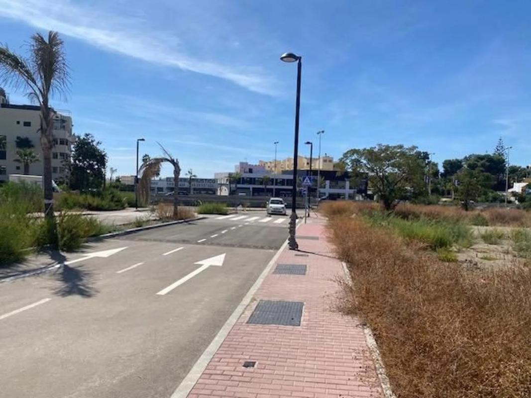 Terreno en venta en Estepona, Malaga photo 3