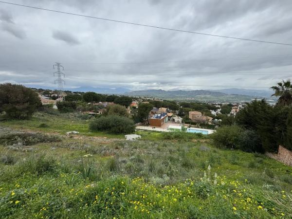 Terreno en Pinos de Alhaurín thumbnail 2