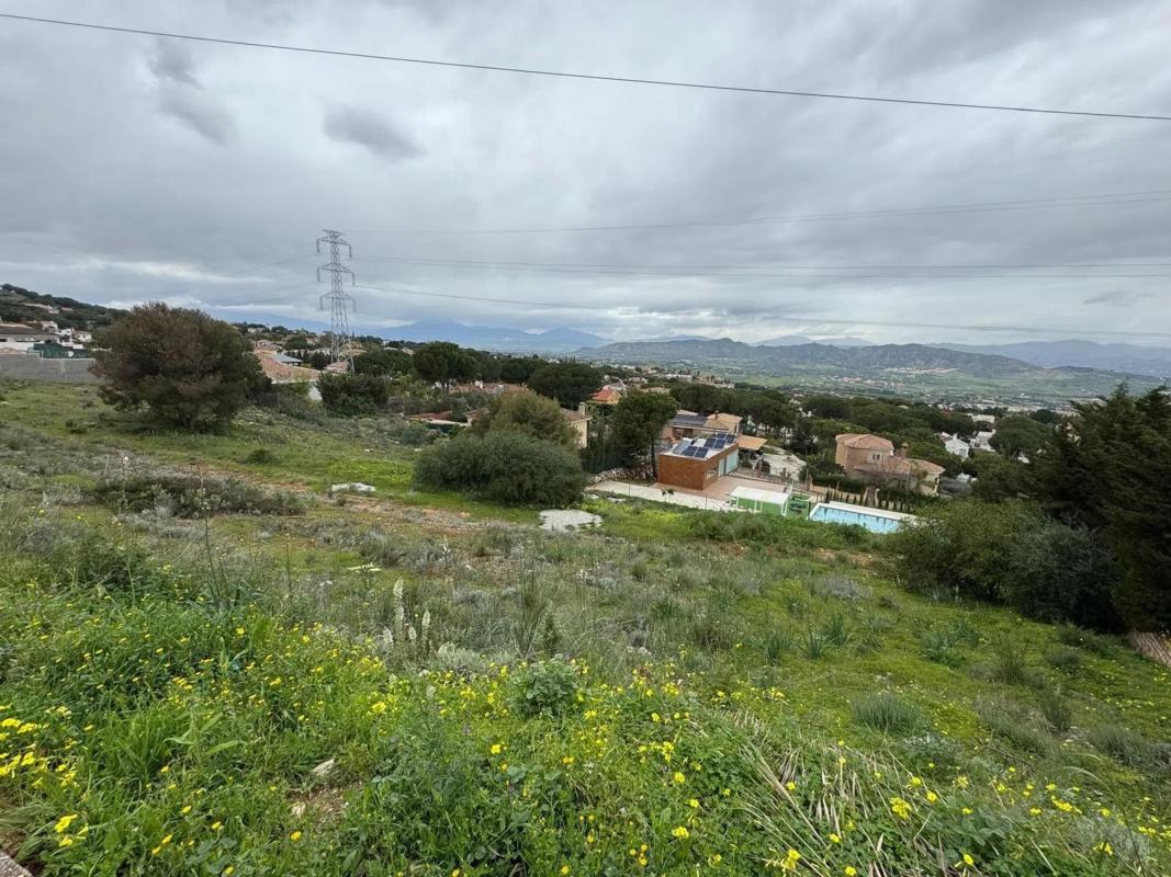 Terreno en venta en Alhaurín de la Torre, Malaga photo 4