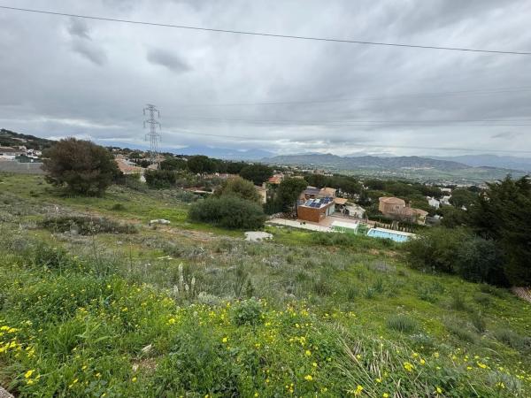 Terreno en Pinos de Alhaurín photo 4