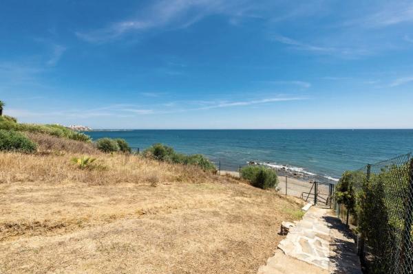 Terreno en N-340 photo 2